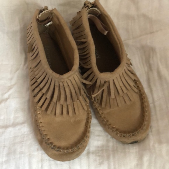 Toddler shoes - Picture 1 of 3